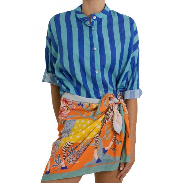 Camicia con collo alla coreana a righe 